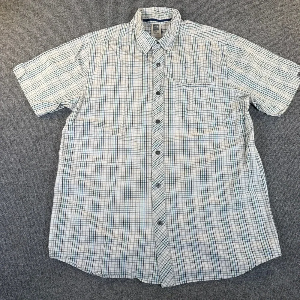 The North Face A5 Series Mens Medium Plaid Short Sleeve Button Up Shirt #3313